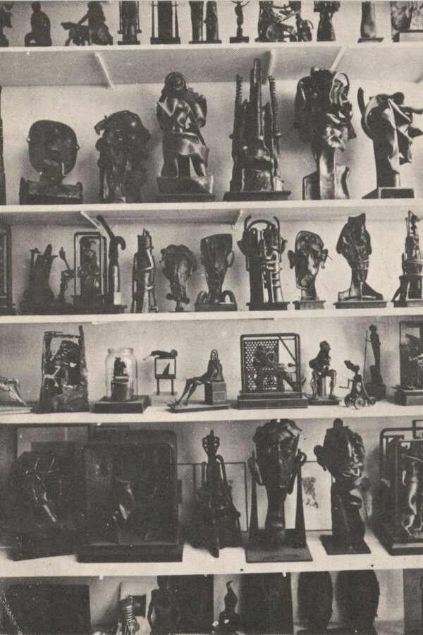 pohlednice: Sochy Petra Císařovského